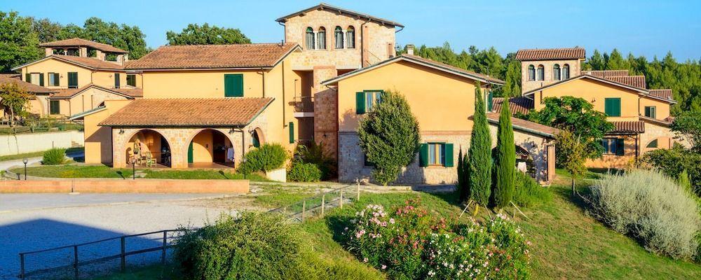 Pian Dei Mucini Resort Le Ville Massa Marittima Exterior foto