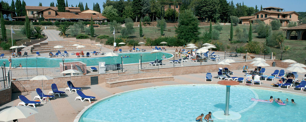 Pian Dei Mucini Resort Le Ville Massa Marittima Exterior foto